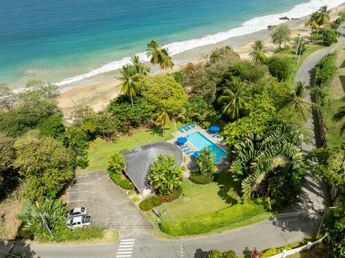 Office Beach Bar & Pool 